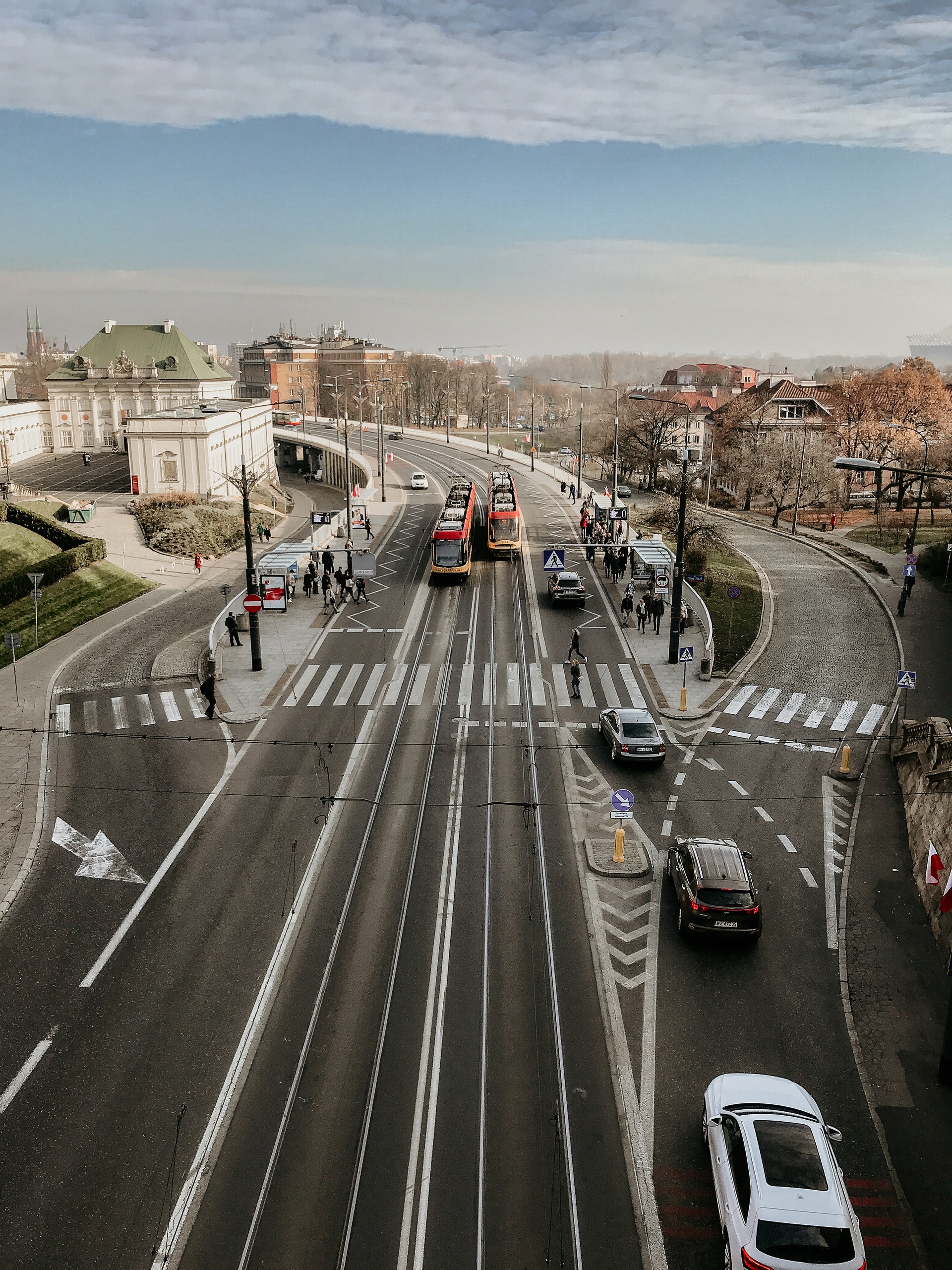 Is Selling a Car on Consignment a Good Idea? Exotic Car Trader